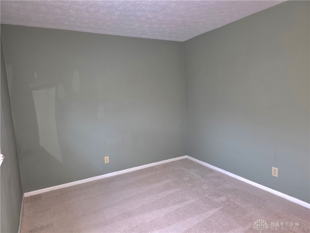 9920 Sheehan Road Dayton, OH 45458 - Photo 32 of 46