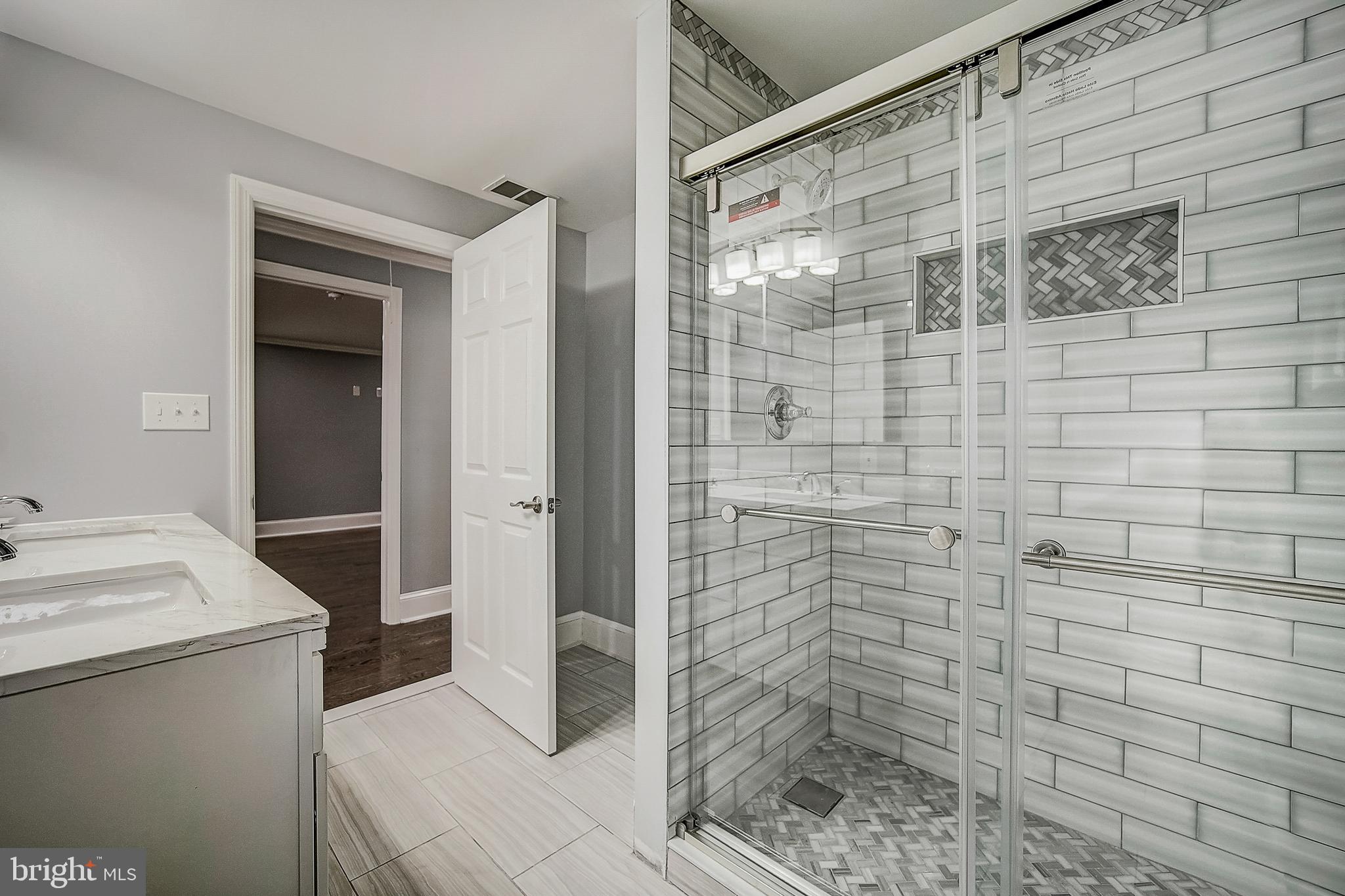 1476 Kuser Road Hamilton, NJ 08619 - Photo 18 of 31