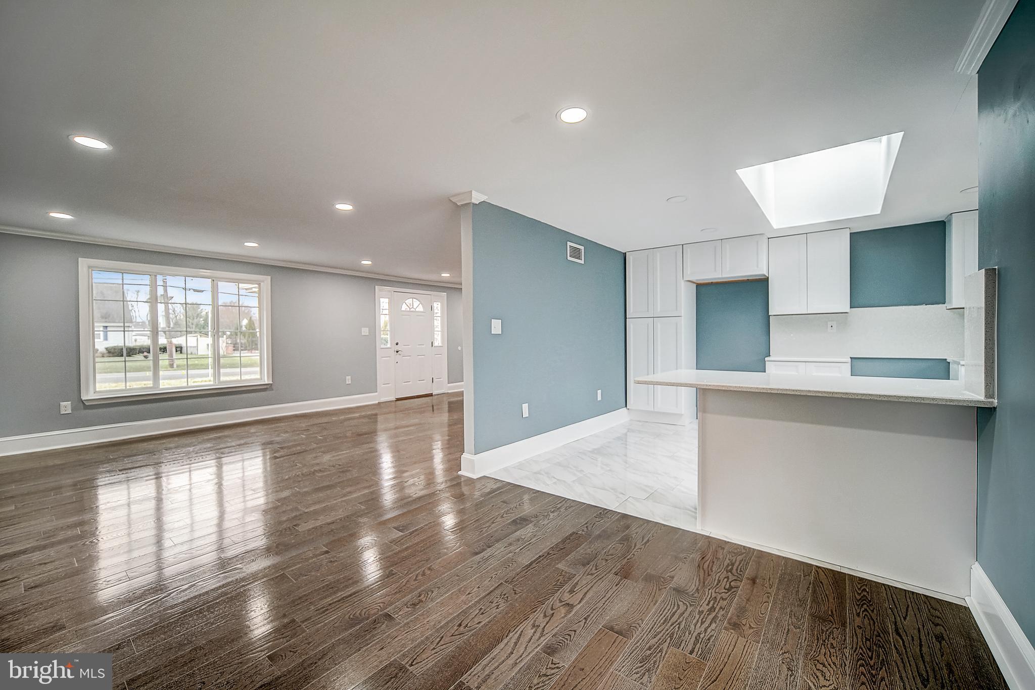 1476 Kuser Road Hamilton, NJ 08619 - Photo 9 of 31