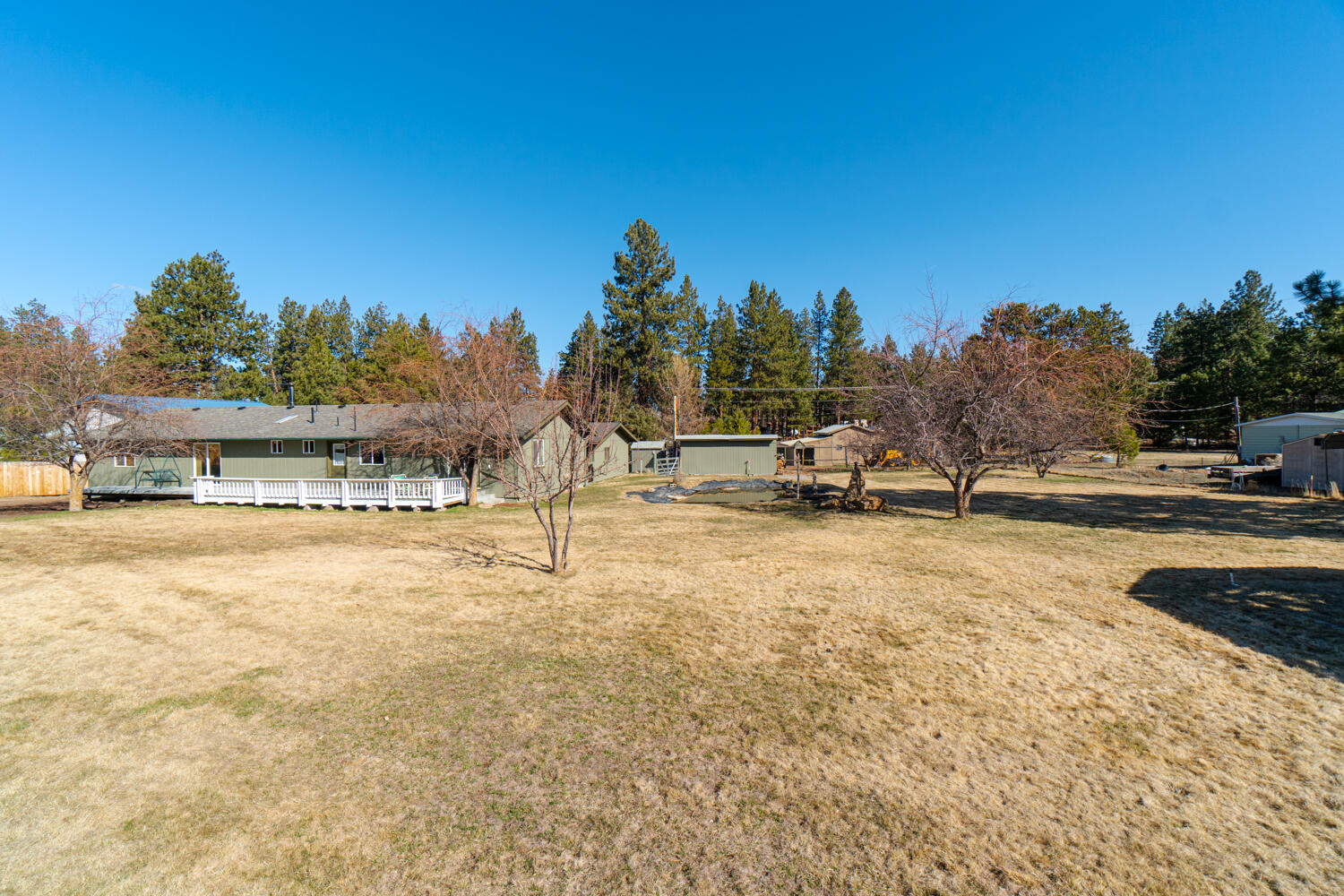 19333 Baker Road Bend, OR 97702 - Photo 33 of 49 19333-023