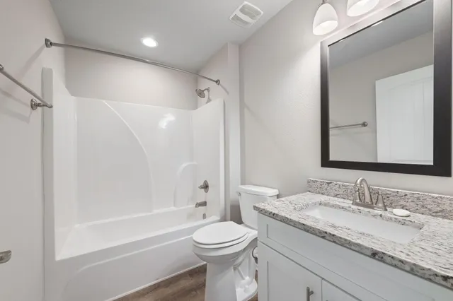 $390,000 | 4409 Highway 87, Navarre, FL 32566