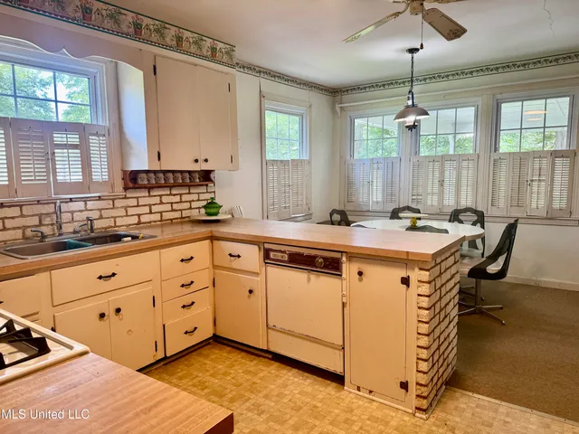 $98,500 | 125 Sycamore Drive, Ferriday, LA 71334