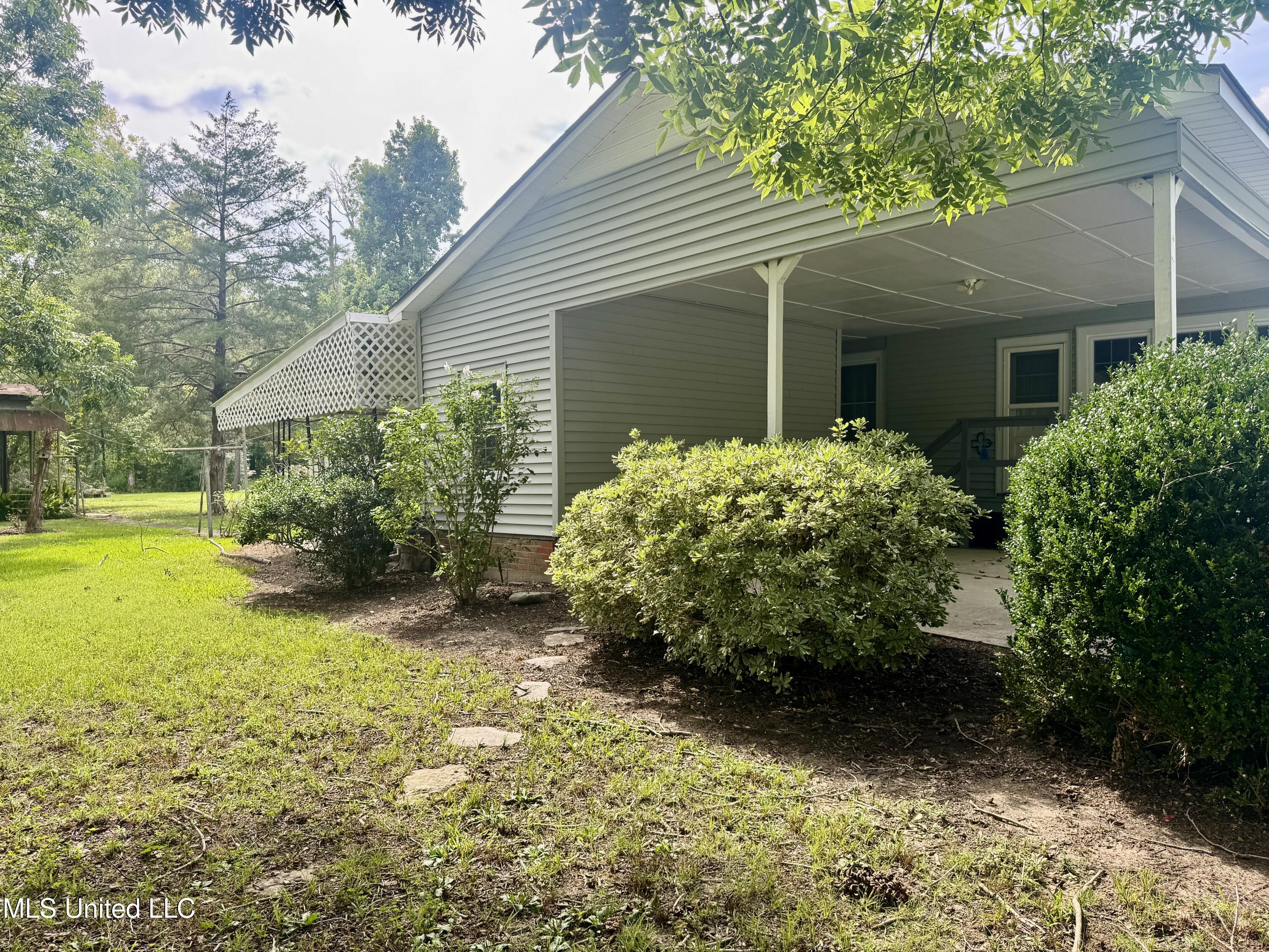 125 Sycamore Drive Ferriday, LA 71334 - Photo 4 of 44 IMG_3798