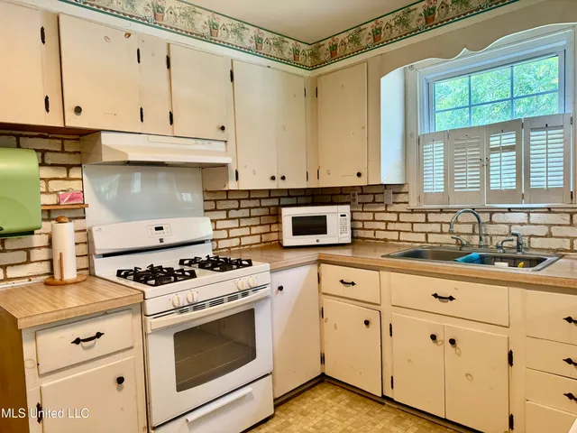 $98,500 | 125 Sycamore Drive, Ferriday, LA 71334