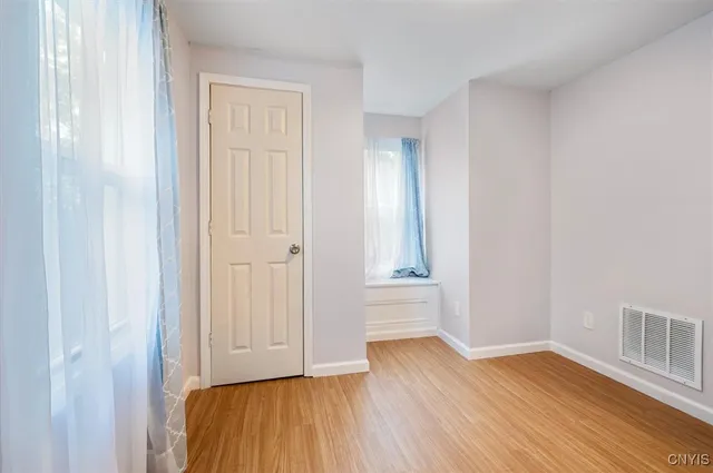 $114,900 | 319 Westmoreland Avenue, Syracuse, NY 13210