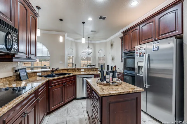 $525,000 | 603 Hillsong, San Antonio, TX 78258