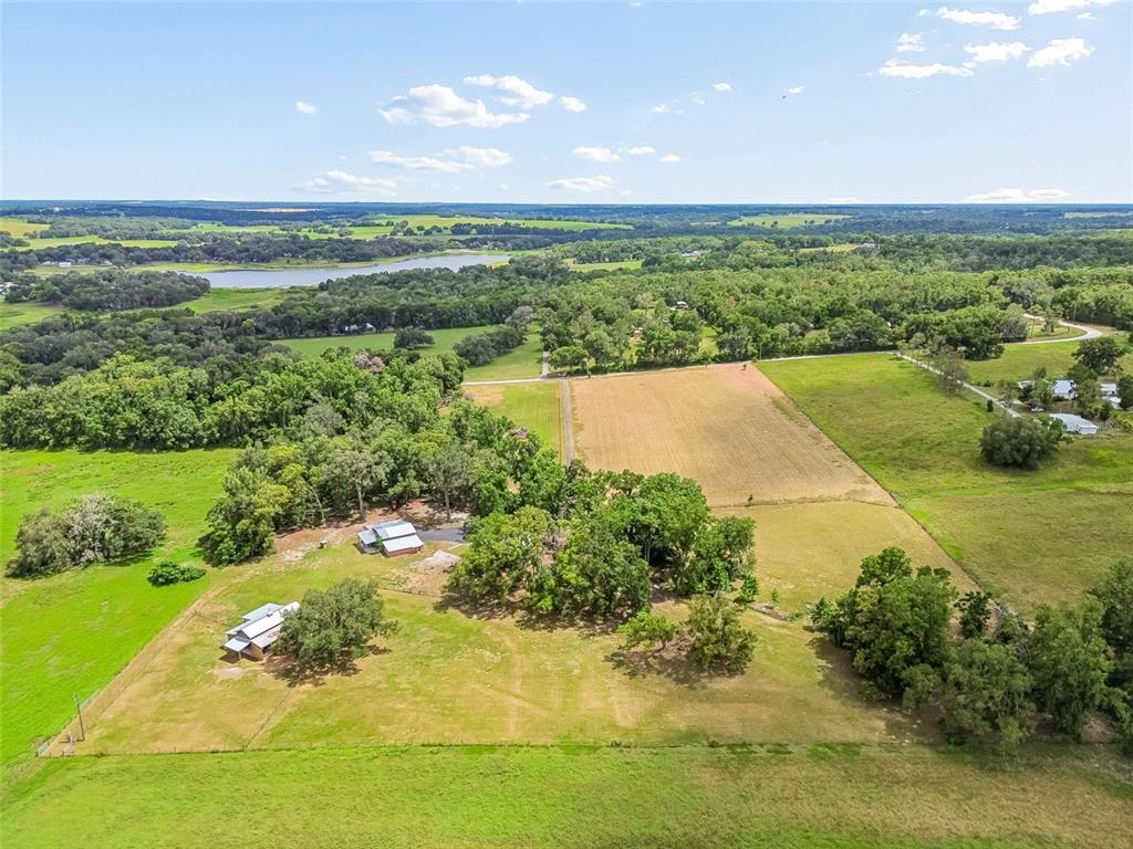 17345 Sweetwater Road Dade City, FL 33523 - Photo 75 of 77