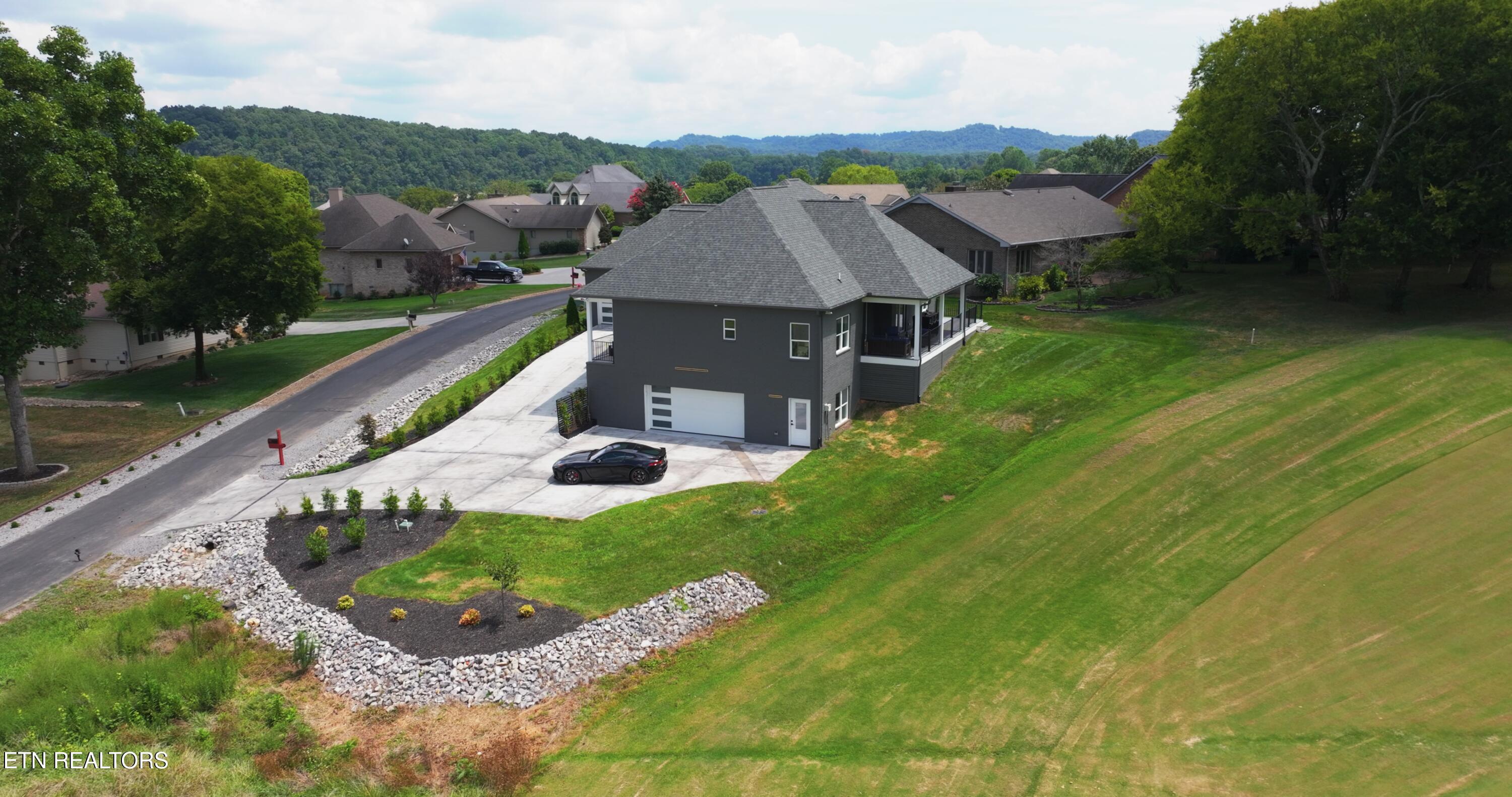 216 Tooweka Lane Loudon, TN 37774 - Photo 35 of 54 AERIAL 4