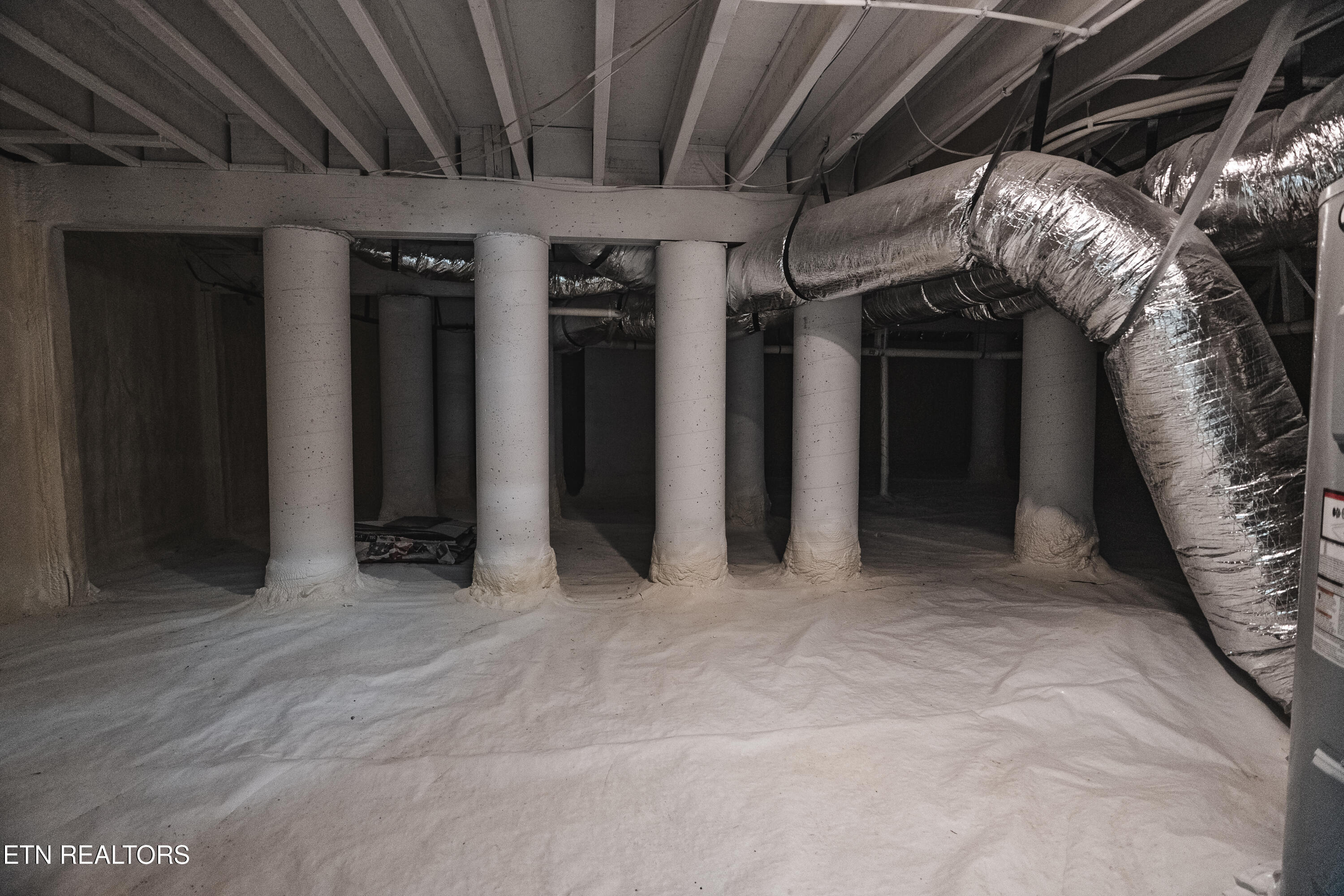 216 Tooweka Lane Loudon, TN 37774 - Photo 43 of 54 Encapsulated & Conditioned Crawl Space