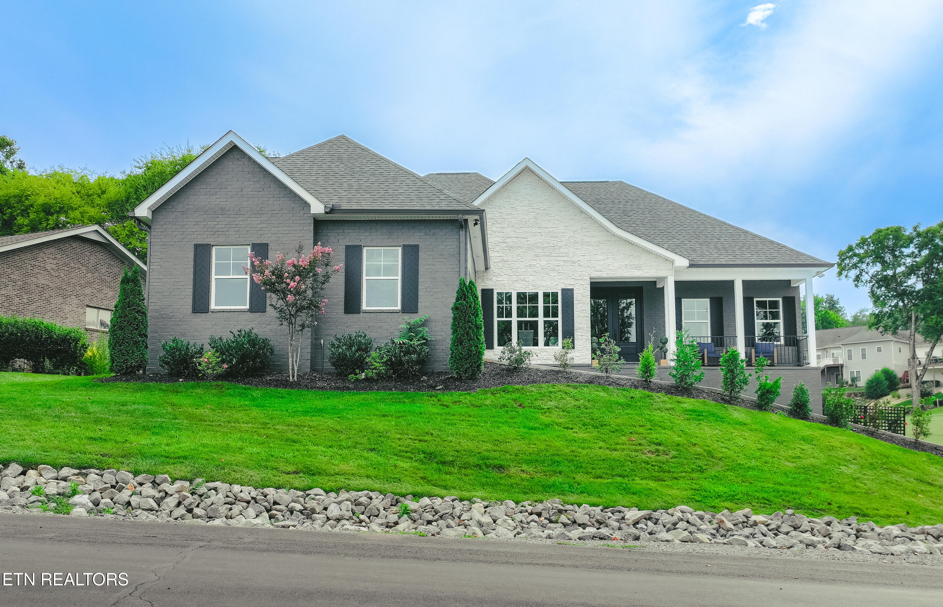 216 Tooweka Lane Loudon, TN 37774 - Photo 52 of 54 Front View