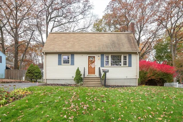 front view of house with a yard