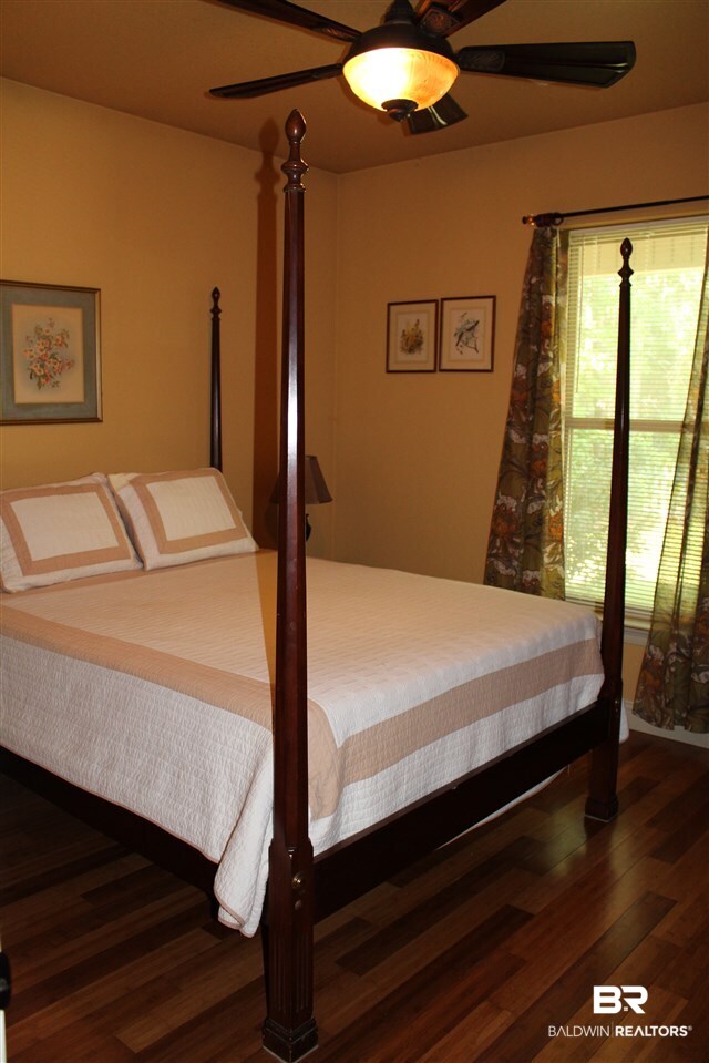 9051 Hammock Road Elberta, AL 36530 - Photo 13 of 32 Guest Bedroom 2