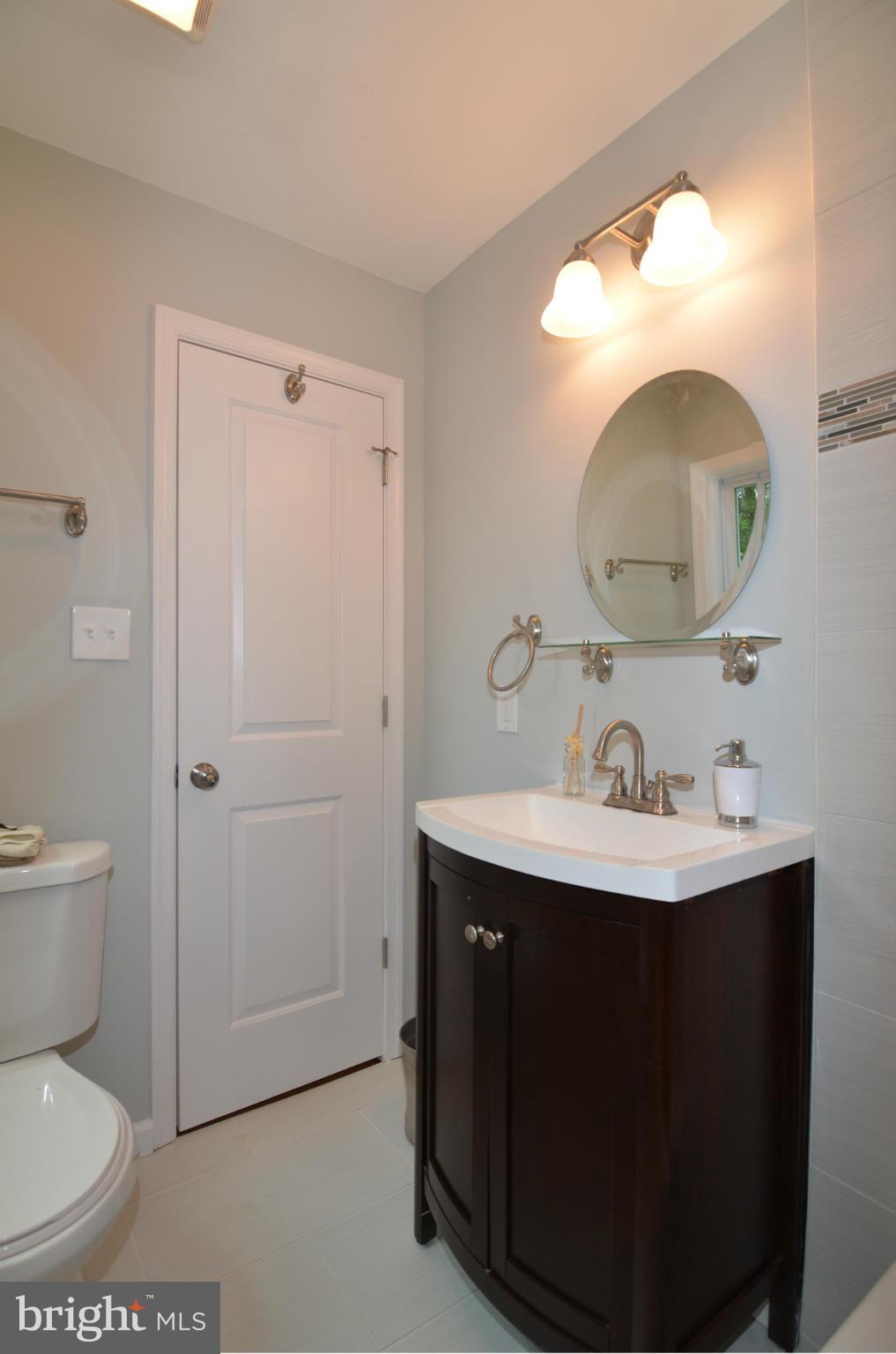 2016 Hayden Road Hyattsville, MD 20782 - Photo 23 of 30 Bath