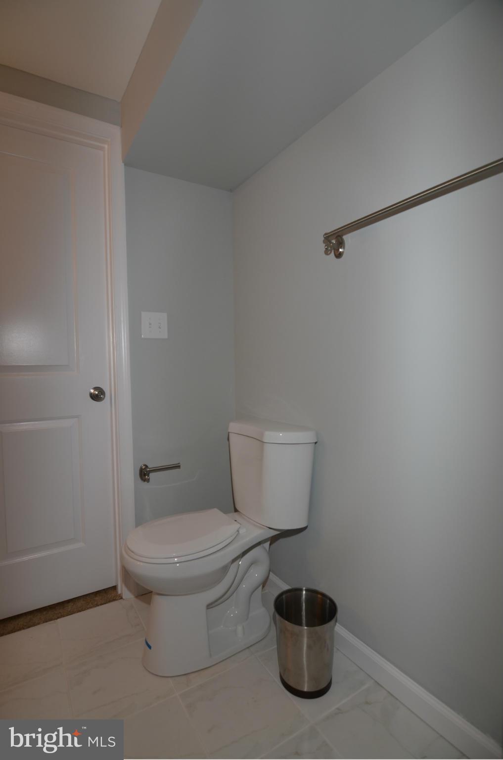 2016 Hayden Road Hyattsville, MD 20782 - Photo 28 of 30 Bath