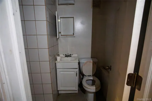 $599,000 | 292 Westside Avenue, Freeport, NY 11520