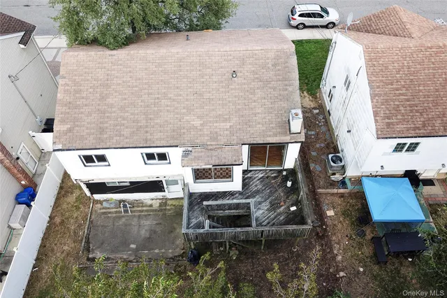 $599,000 | 292 Westside Avenue, Freeport, NY 11520