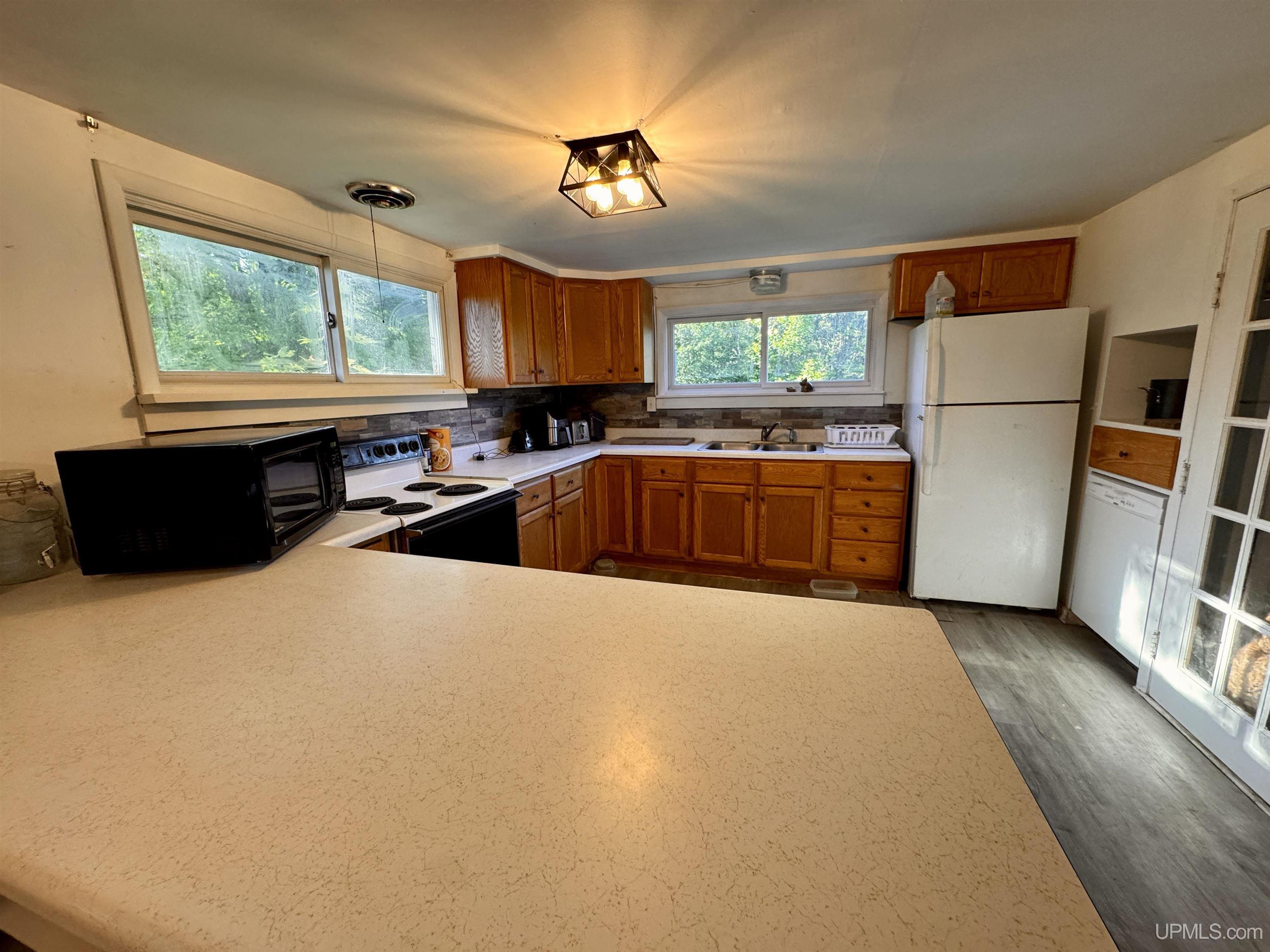 34770 Calumet Road Ontonagon, MI 49953 - Photo 6 of 29