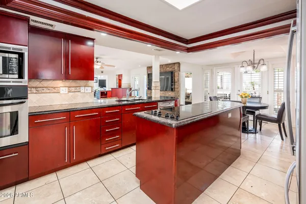 $1,475,000 | 9626 North 33rd Street, Phoenix, AZ 85028