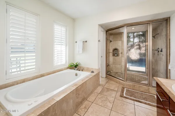 $1,475,000 | 9626 North 33rd Street, Phoenix, AZ 85028