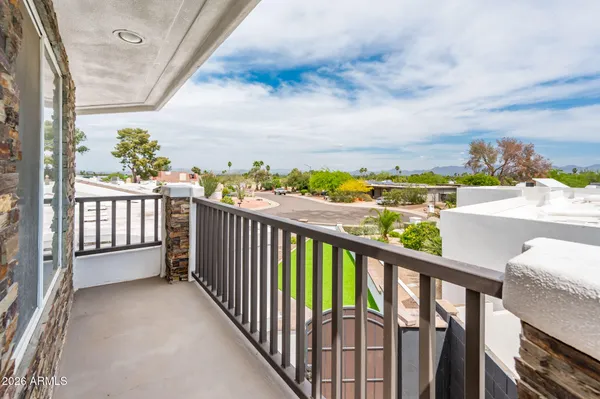 $1,475,000 | 9626 North 33rd Street, Phoenix, AZ 85028