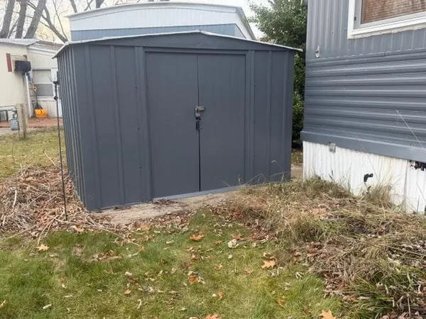 $39,900 | 8751 Old Elm Lane, Newaygo, MI 49337