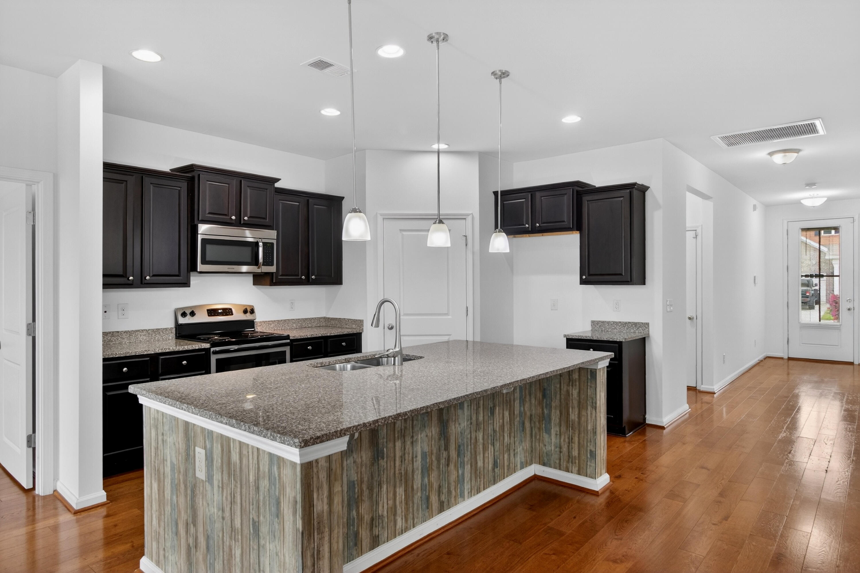 316 Knawl Road Moncks Corner, SC 29461 - Photo 15 of 46 12