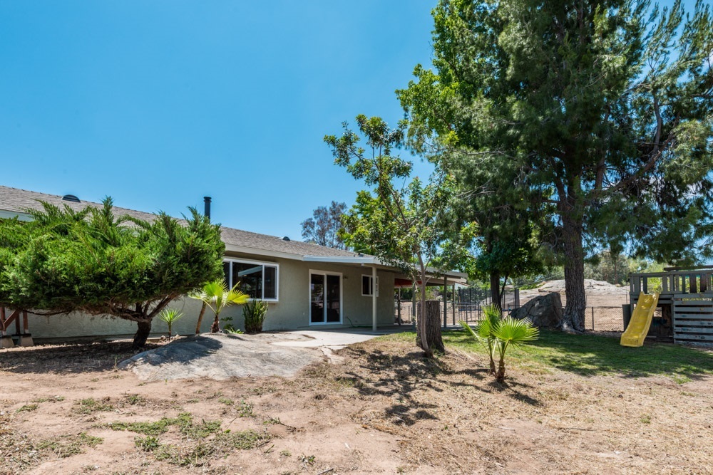 623 Amigos Road Ramona, CA 92065 - Photo 15 of 18 Gallery Image 15
