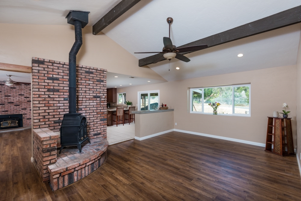 623 Amigos Road Ramona, CA 92065 - Photo 4 of 18 Gallery Image 4