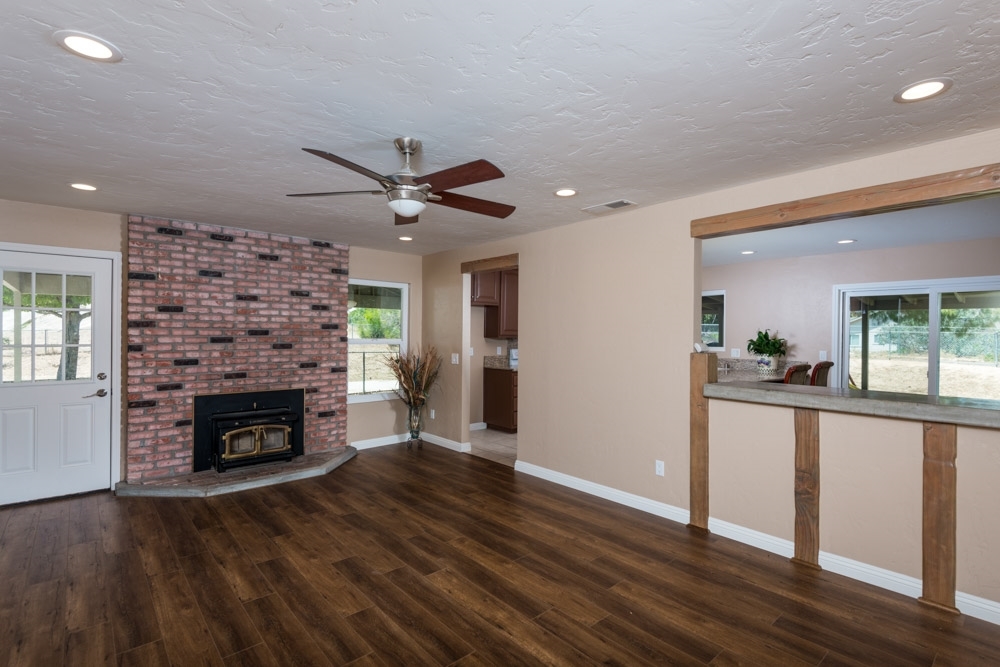 623 Amigos Road Ramona, CA 92065 - Photo 6 of 18 Gallery Image 6