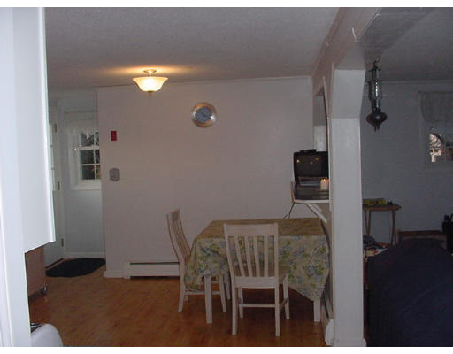 22 Narrows Road Freetown, MA 02702 - Photo 8 of 13 Gallery Image 8