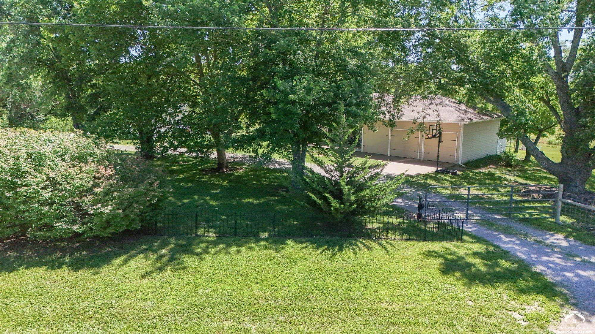 1748 East 800 Road Lawrence, KS 66049 - Photo 53 of 56
