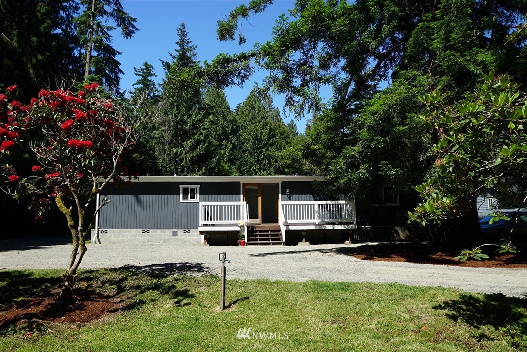 21505 President Point Road Northeast Kingston, WA 98346 - Photo 2 of 28 Gallery Image 2