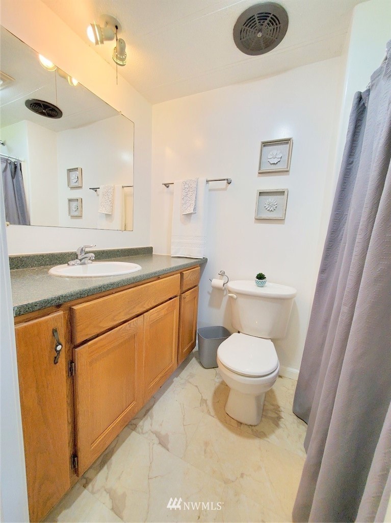 21505 President Point Road Northeast Kingston, WA 98346 - Photo 17 of 28 Gallery Image 17