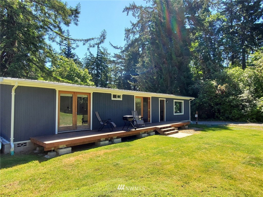 21505 President Point Road Northeast Kingston, WA 98346 - Photo 6 of 28 Gallery Image 6