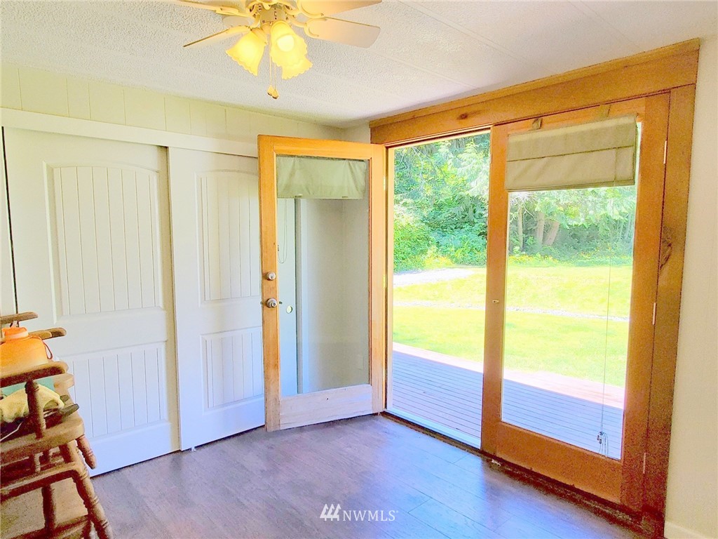 21505 President Point Road Northeast Kingston, WA 98346 - Photo 7 of 28 Gallery Image 7