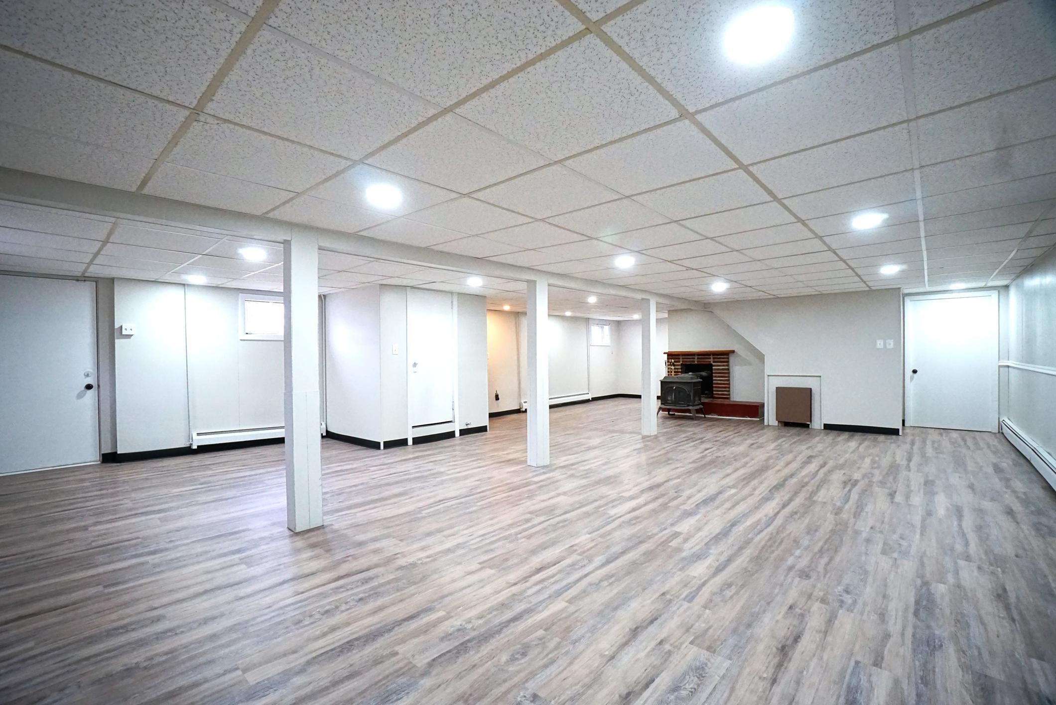 30 Parmenter Road Londonderry, NH 03053 - Photo 20 of 35 Gallery Image 20