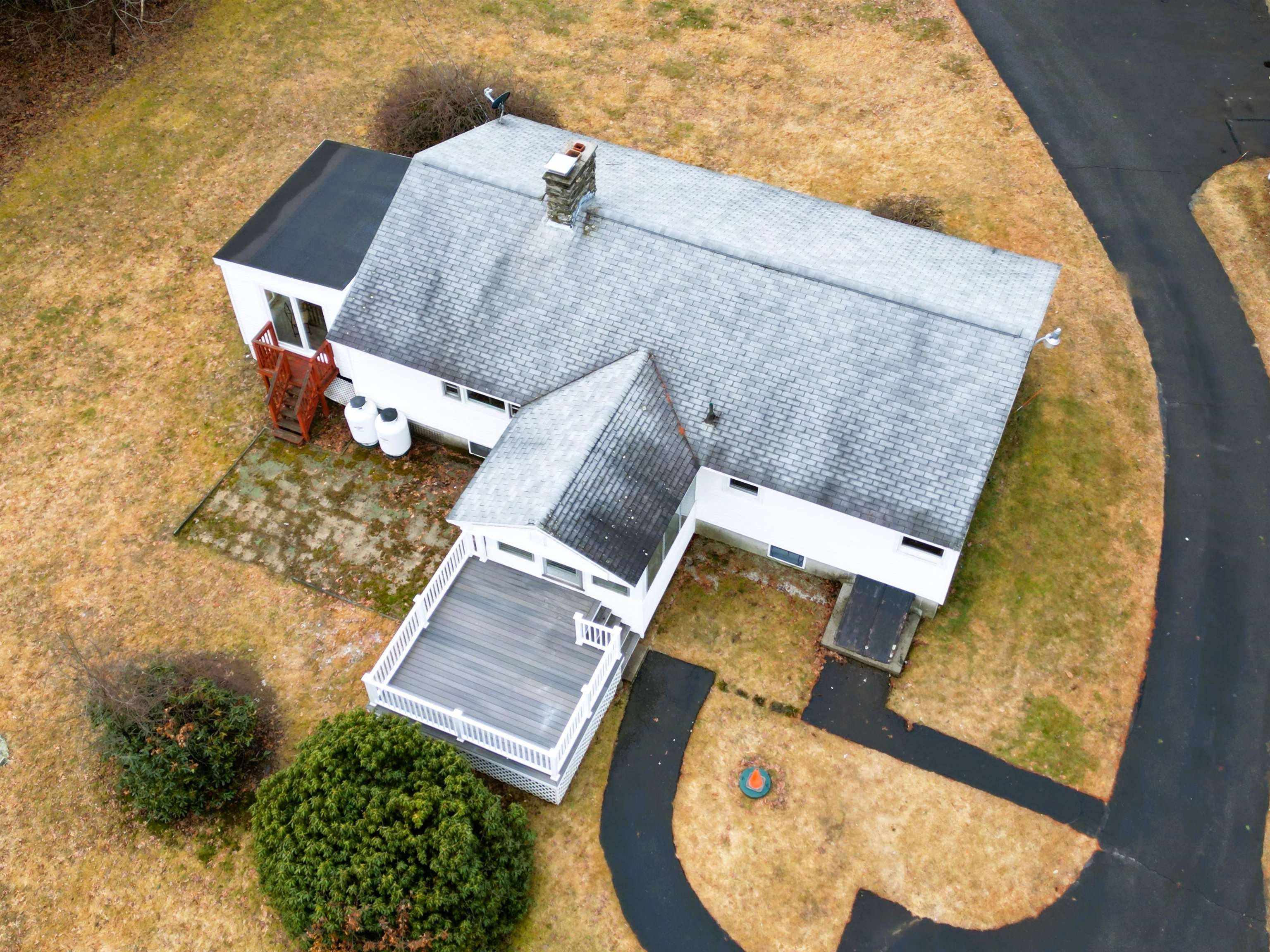 30 Parmenter Road Londonderry, NH 03053 - Photo 2 of 35 Gallery Image 2