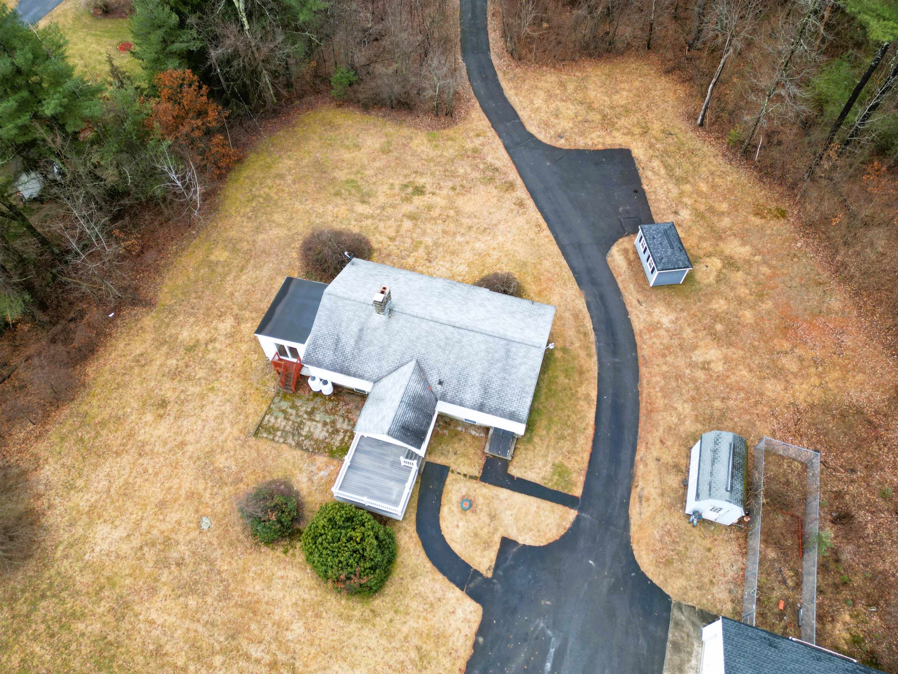 30 Parmenter Road Londonderry, NH 03053 - Photo 24 of 35 Gallery Image 24