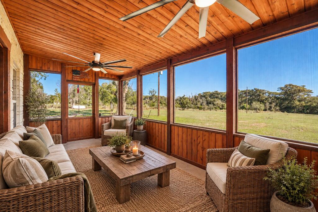 24 Edmiston Road Comfort, TX 78013 - Photo 30 of 55 Gallery Image 30