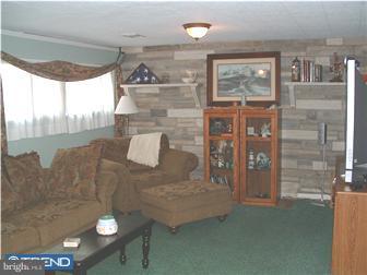 506 Stevens Road Morrisville, PA 19067 - Photo 4 of 11 Family Room
