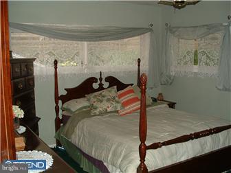 506 Stevens Road Morrisville, PA 19067 - Photo 5 of 11 Bedroom - Main
