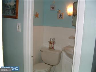 506 Stevens Road Morrisville, PA 19067 - Photo 7 of 11 Bathroom