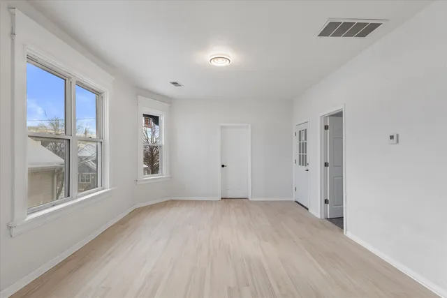 $235,000 | 2622 West Vine Street, Unit 2624, Milwaukee, WI 53205