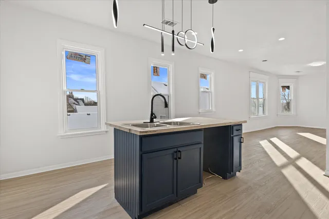 $235,000 | 2622 West Vine Street, Unit 2624, Milwaukee, WI 53205