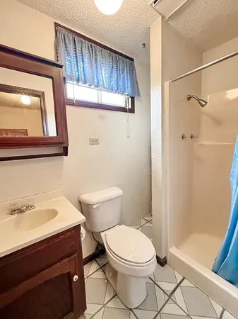 $347,500 | 3705 Lake Hill Road, El Dorado Springs, MO 64744