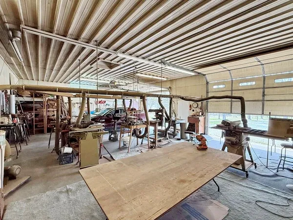 $347,500 | 3705 Lake Hill Road, El Dorado Springs, MO 64744