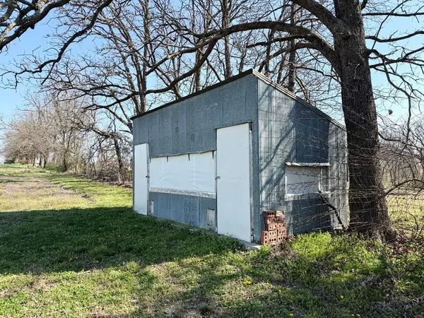 $347,500 | 3705 Lake Hill Road, El Dorado Springs, MO 64744