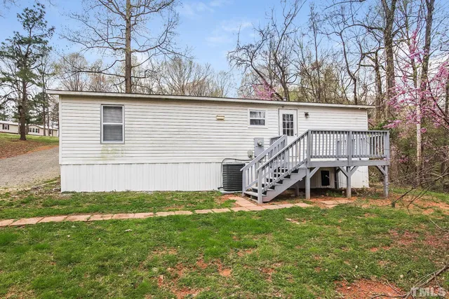 $1,720 | 2318 Blair Drive, Hillsborough, NC 27278