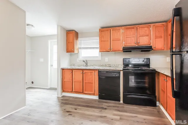 $1,720 | 2318 Blair Drive, Hillsborough, NC 27278