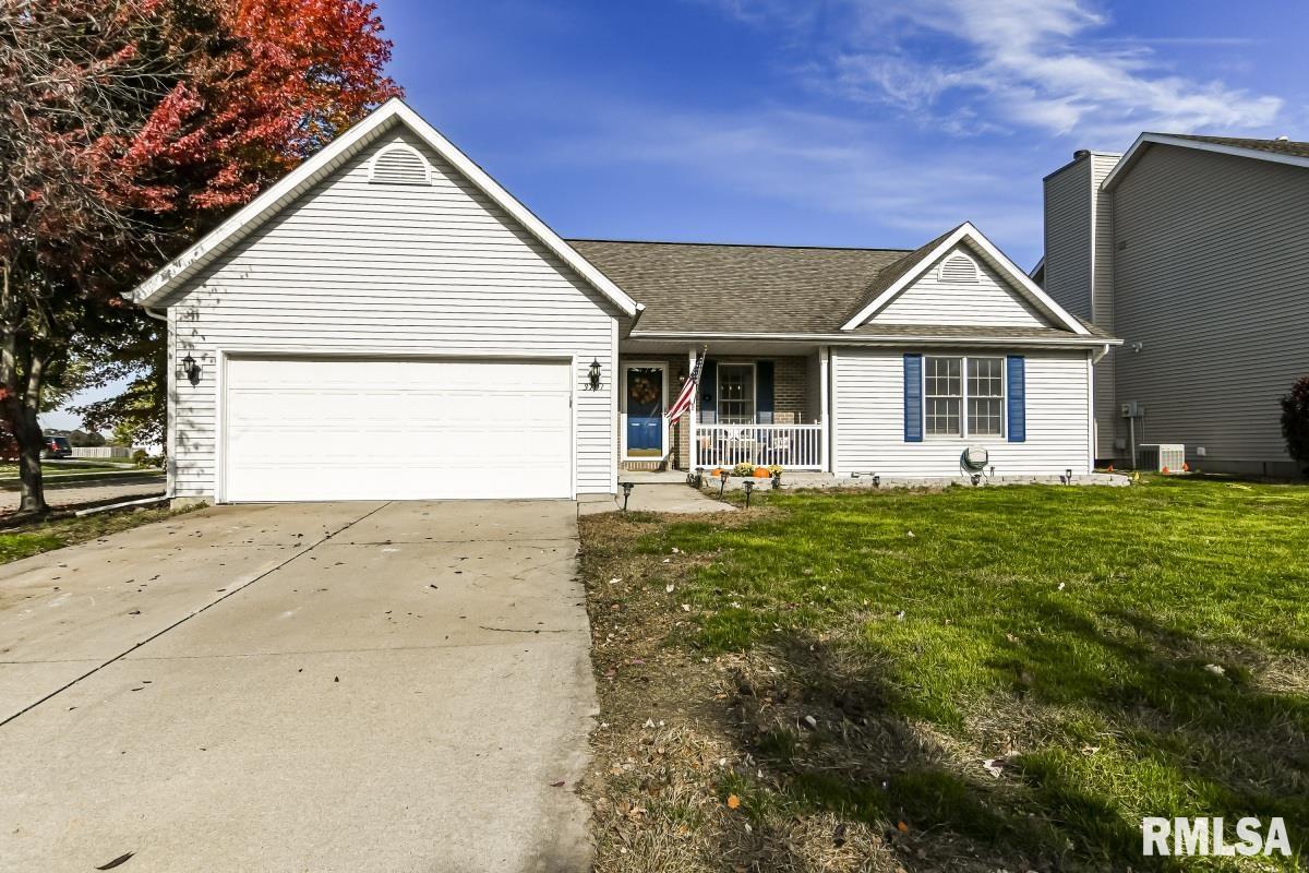 3701 Castle Hill Boulevard Springfield, IL 62712 - Photo 3 of 42 Gallery Image 3